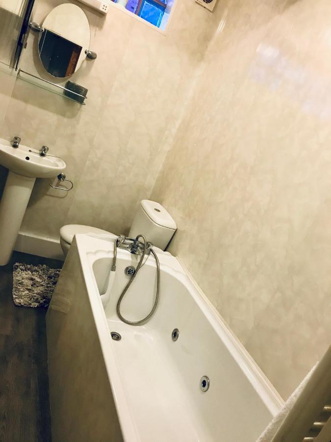 بلاكبول Mayfair Hotel المظهر الخارجي الصورة