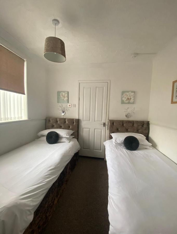 بلاكبول Mayfair Hotel المظهر الخارجي الصورة