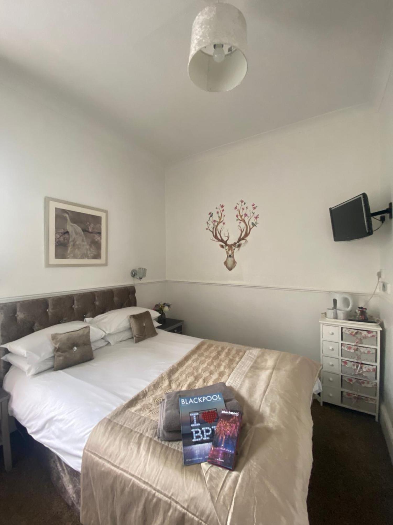بلاكبول Mayfair Hotel المظهر الخارجي الصورة
